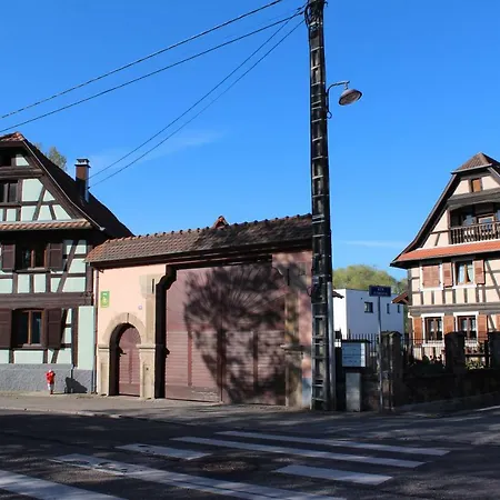 A L'ancien Moulin Apartment *